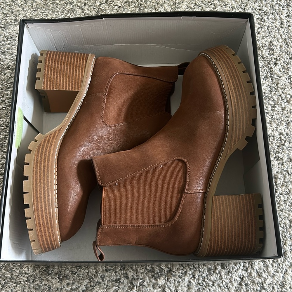 MIA cognac blush boot